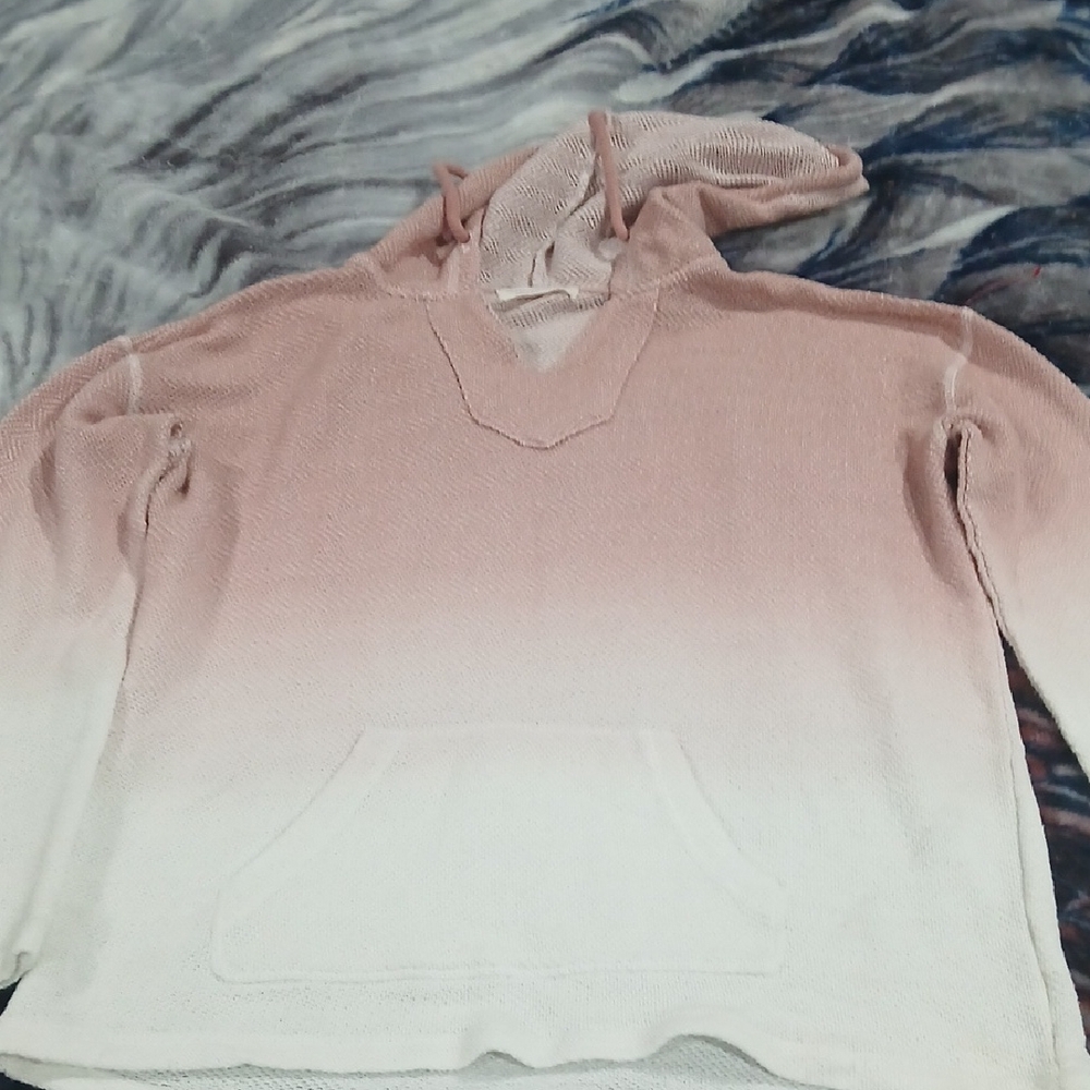 Ocean Drive Pink and White V-Neck Sweater